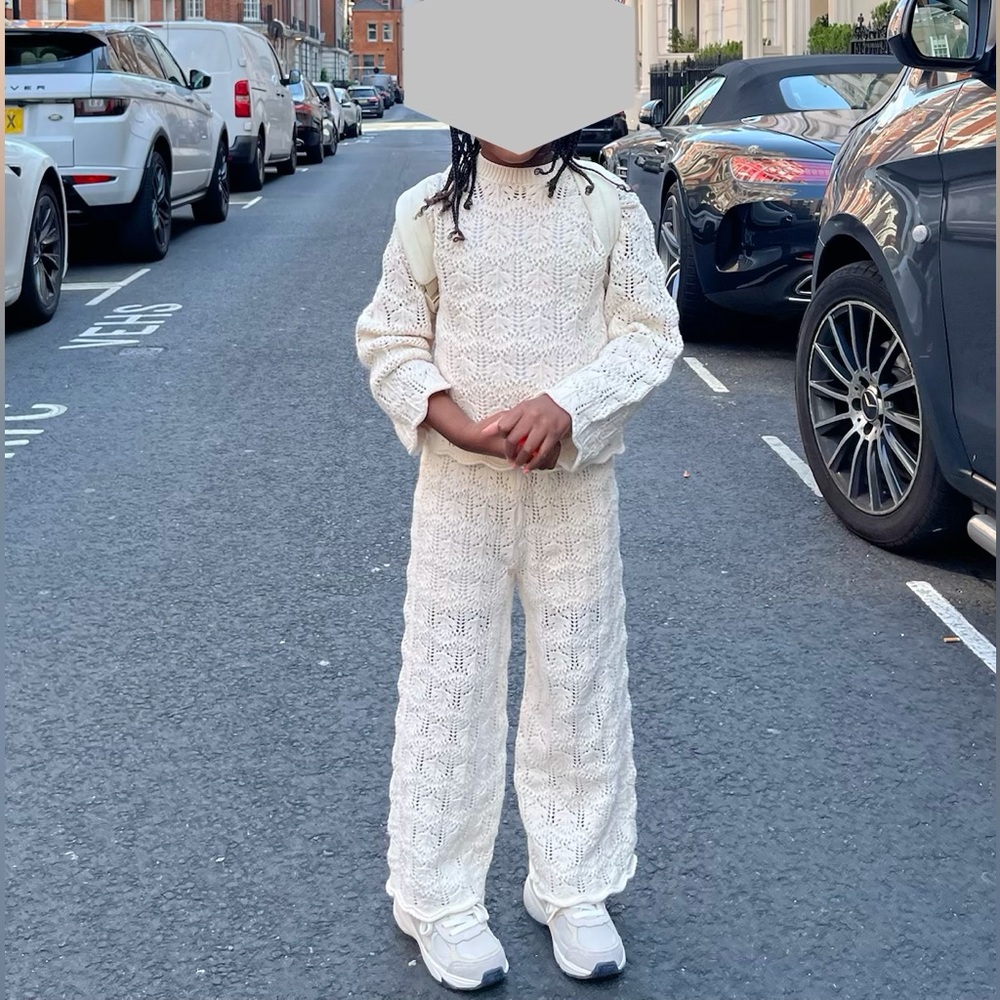 Zara Girls Crochet Open Knit Pant and Sweater Set 2PC Ivory Cream Size 5-6 EUC